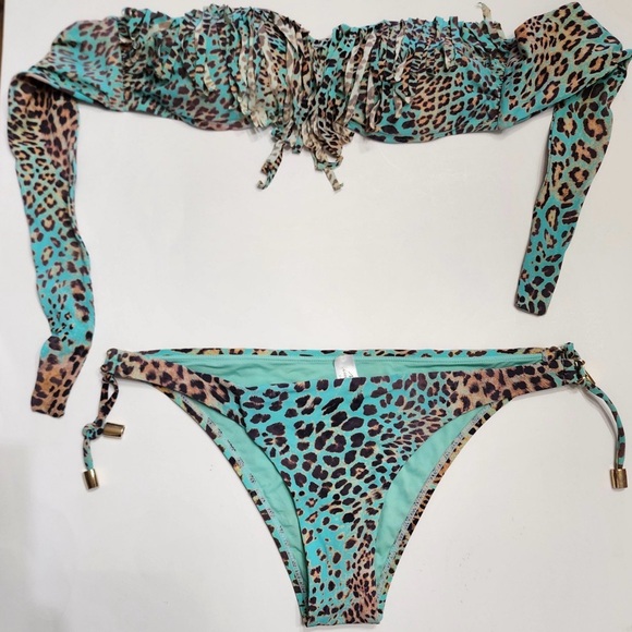Colombian 2 Piece Swinsuit - Picture 1 of 8